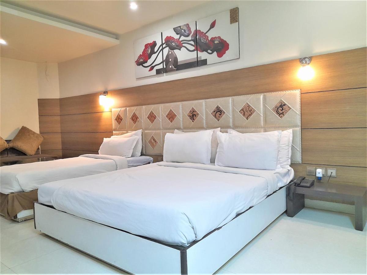 Cherrystay Kiran Inn Indore Exterior foto
